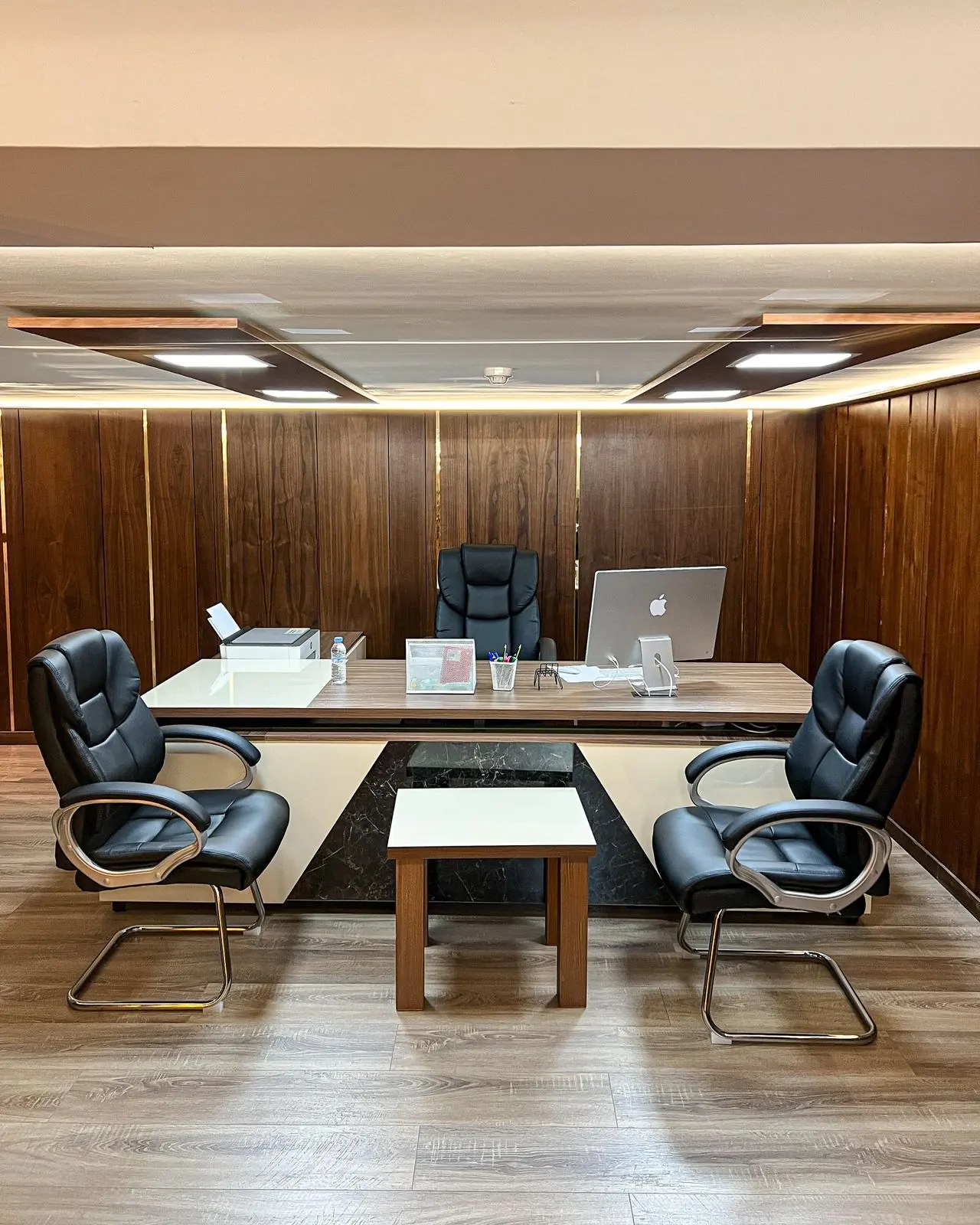 Bureau de Direction K.D. Luxury Cars Tanger