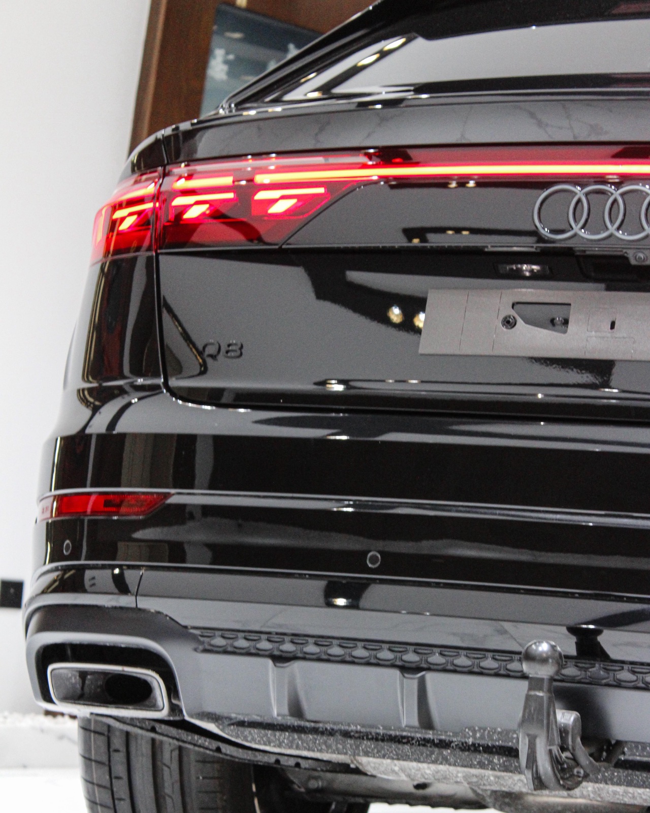 Audi Q8 photo 9