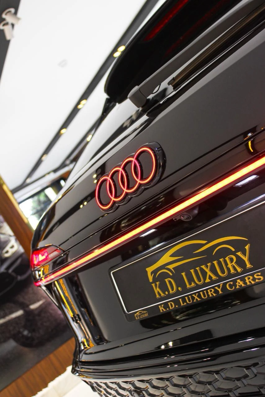 Audi Q8 Coupé S-Line Black Edition photo 13