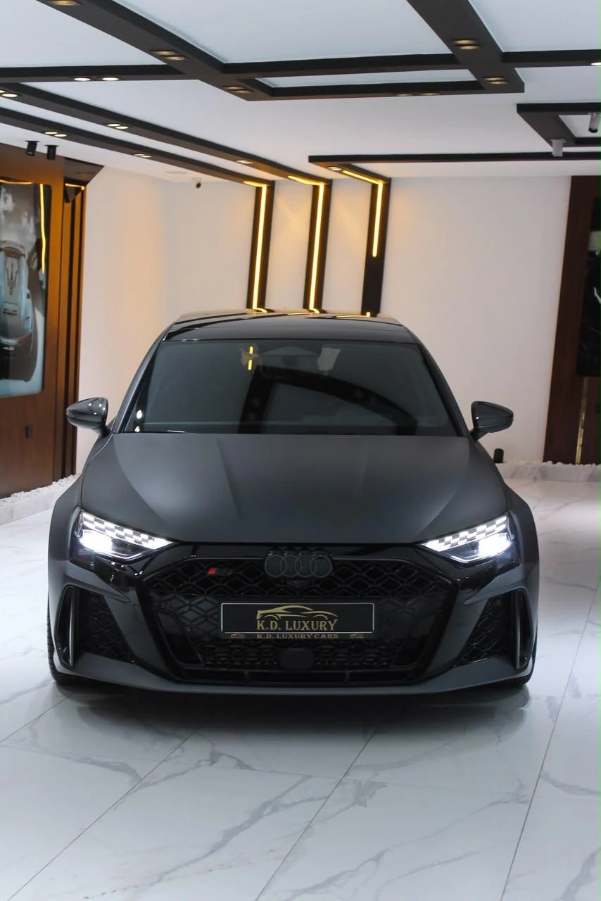 Audi RS3 Sportback Performance Quattro photo 2